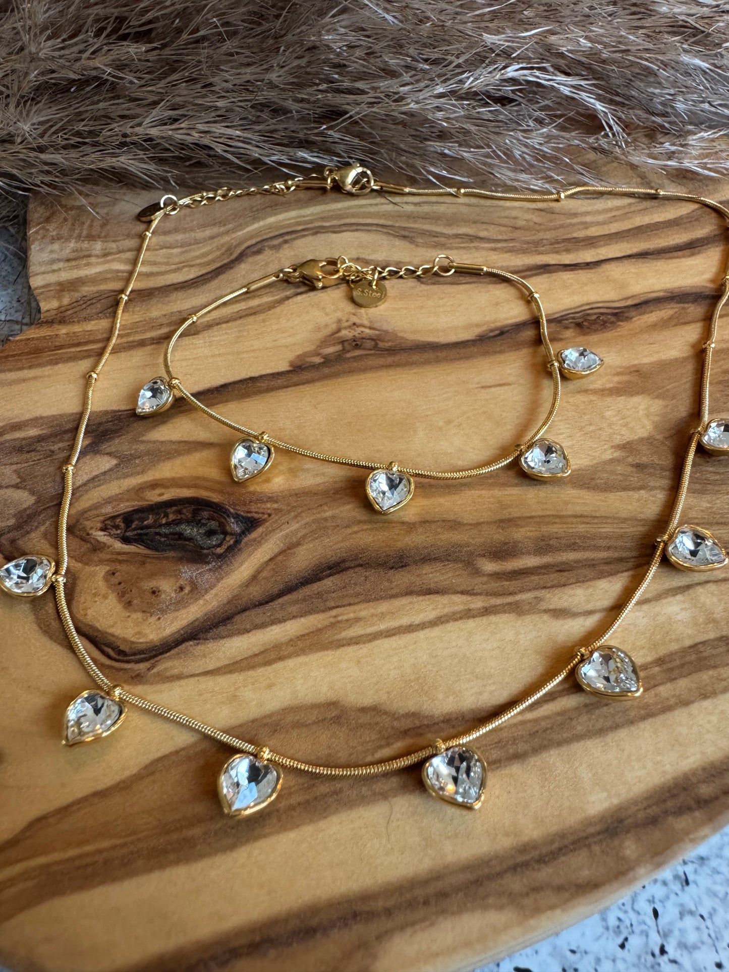 Diamand Hearts In Thin Chain Armband aus Edelstahl | 16 cm