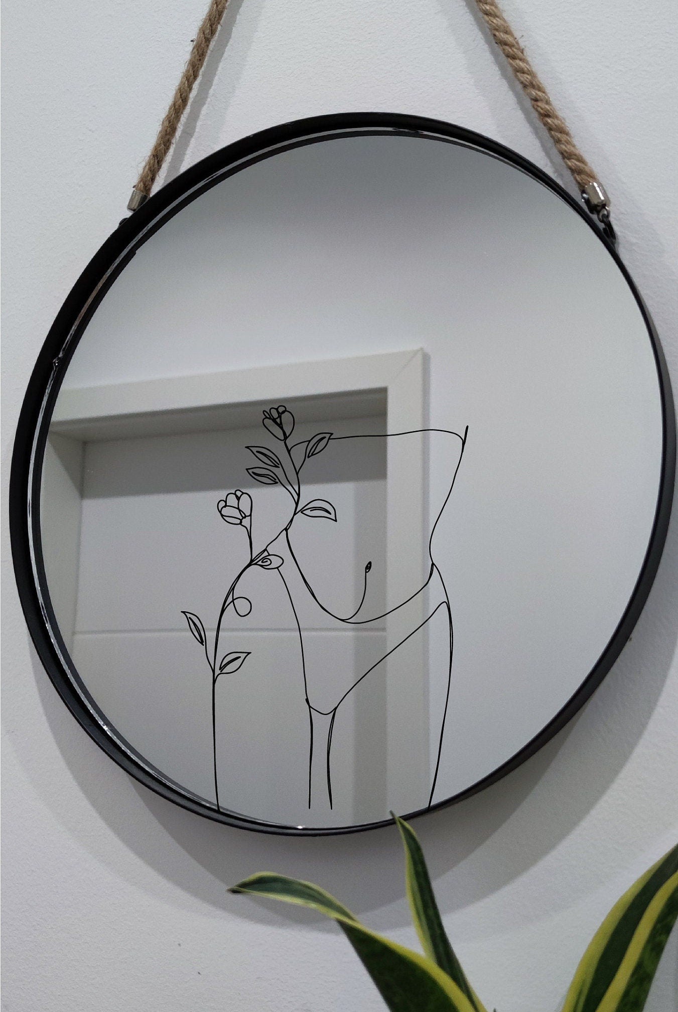 Spiegelaufkleber Lineart | Spiegelaufkleber 20cm | Sticker/Aufkleber | Dekoration | Geschenk | Geschenkidee | Badezimmer Deko | Spiegel Dekoration