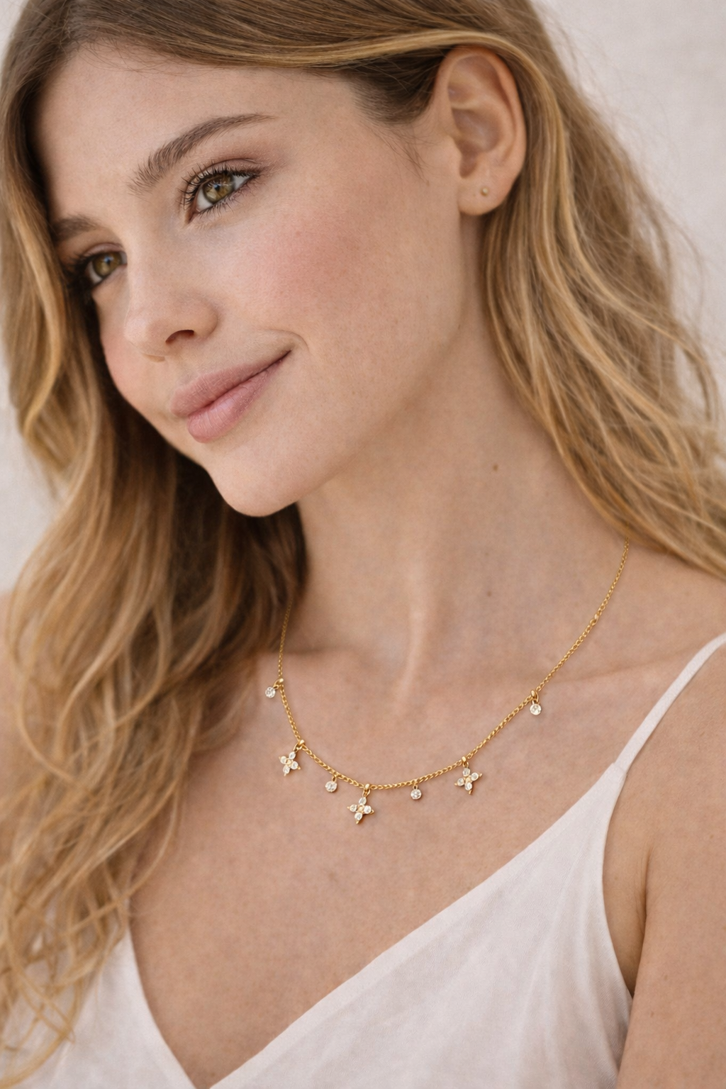 Floral Diamond Whisper