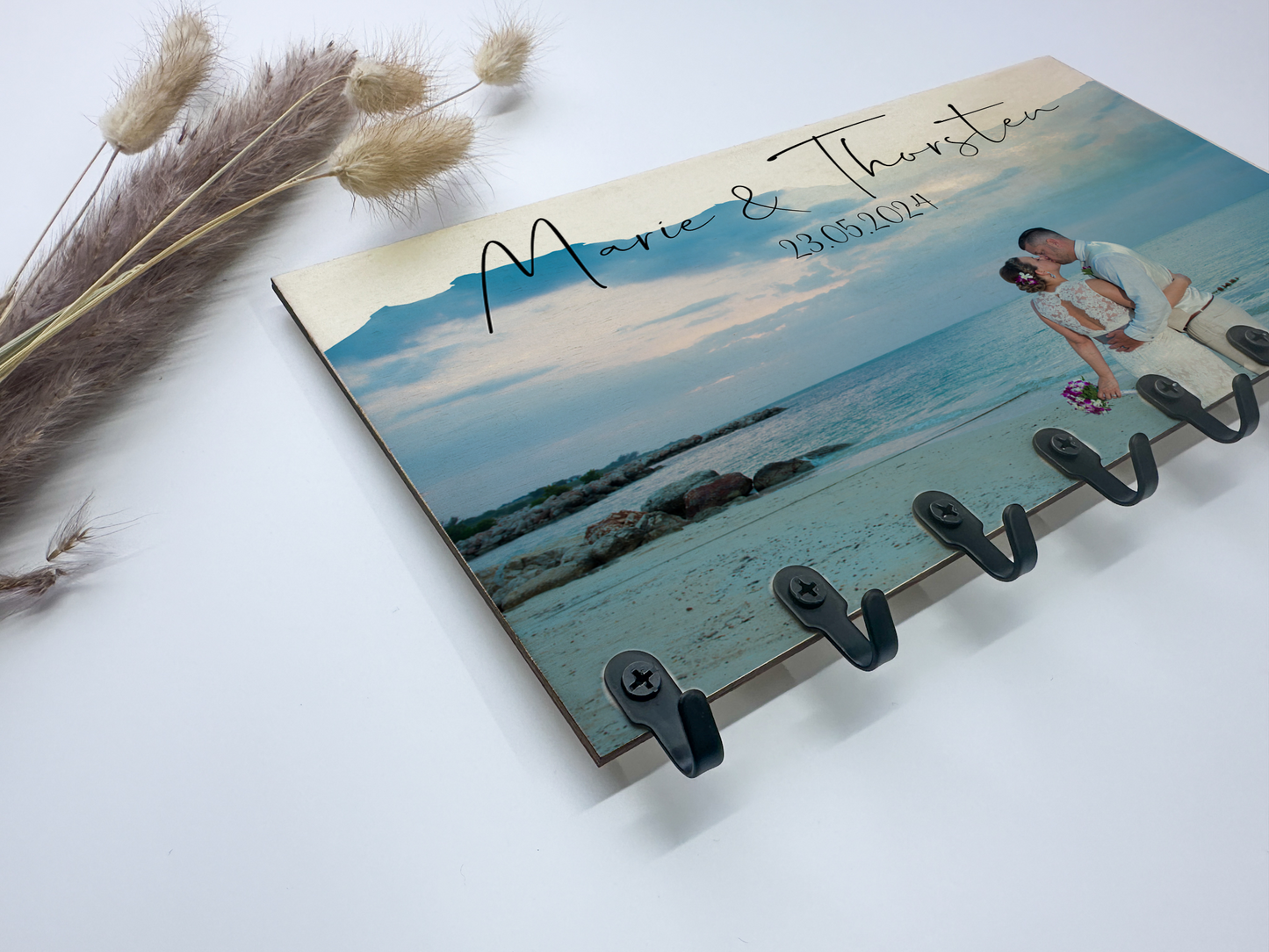 Photo key rack personalized with your photo &amp; desired text/key rack made of wood/housewarming gift idea/wedding gift idea/topping out ceremony gift