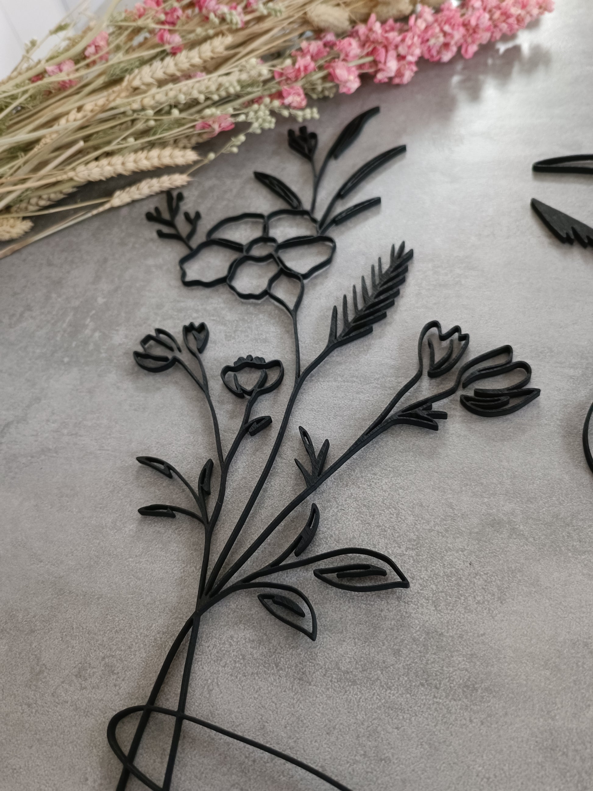 Wanddeko mit DNellyDesign Blumen aus a Gesicht – Linearte Holz/Wandekoration/Wanddeko