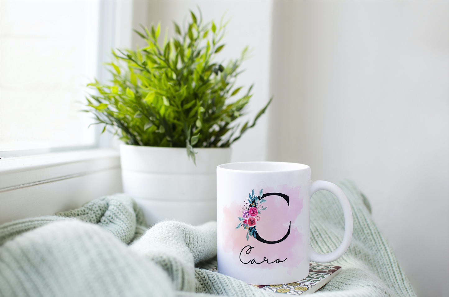 Cup with personalized initial and name/gift for girlfriend/gift idea/gift favorite person/gift best friend