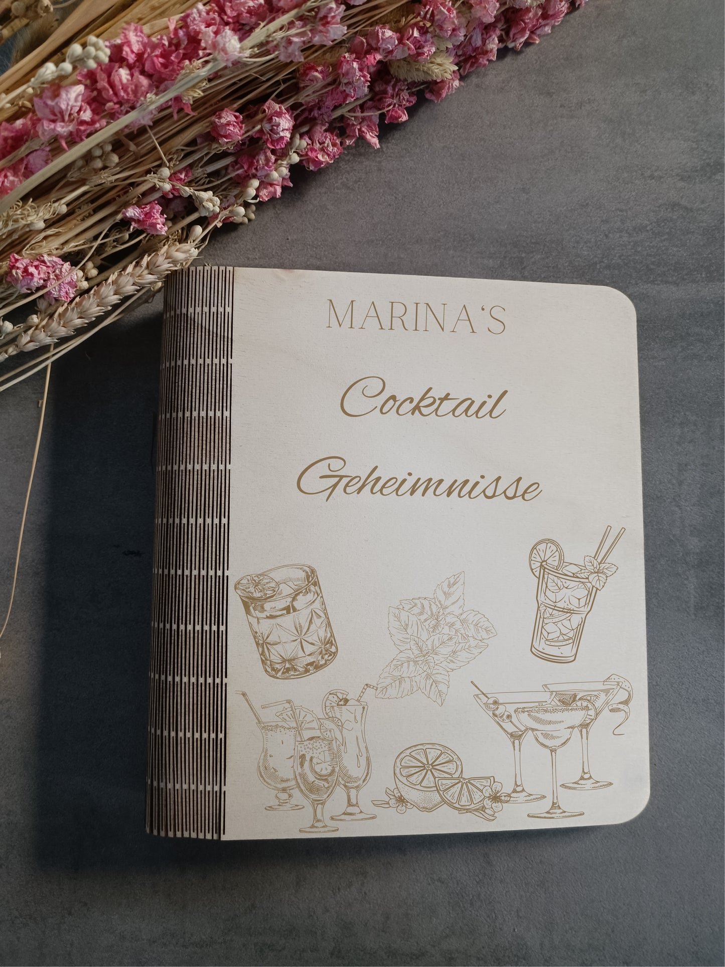 Livre de recettes de cocktails en bois personnalisé/Cadeau pour maman/Idée cadeau pour les amateurs de cocktails/Livre de recettes en bois/Livre de recettes