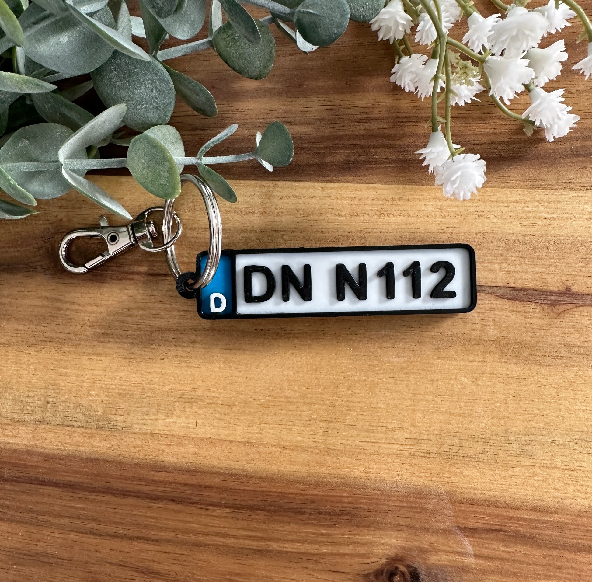 ★ 3D Druck KFZ Kennzeichen Schlüsselanhänger Mini Nummernschild Individuell  Auto