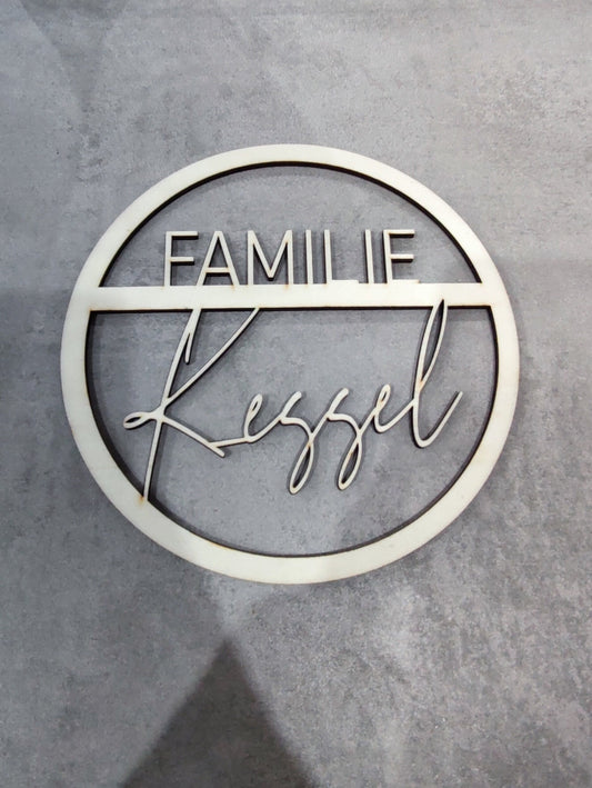 Türkranz Familie personalisiert - Türschild mit Namen aus Holz | ganzjährig | Kranz | Haustür | Wandkranz mit Familiennamen | Türdekoration | Dekoration